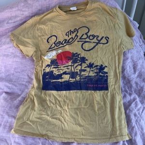 Madeworn beach boys t shirt